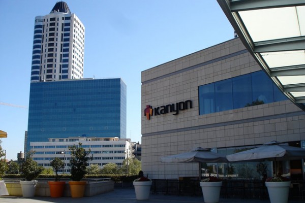 KANYON AVM LEVENT (Tüm mekanik tesisat izolasyon işleri yapımı.)